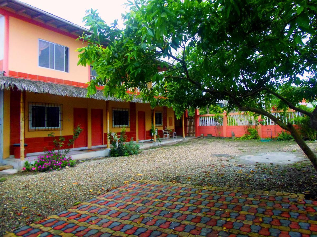La Casa De Lili Hotel Olón Kültér fotó